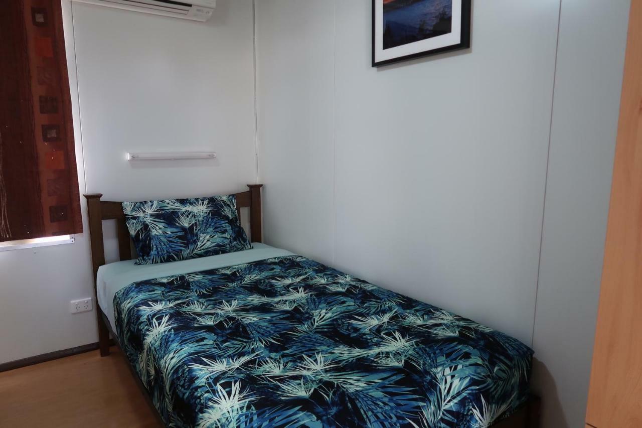 Mud Crab Motel Derby Bagian luar foto
